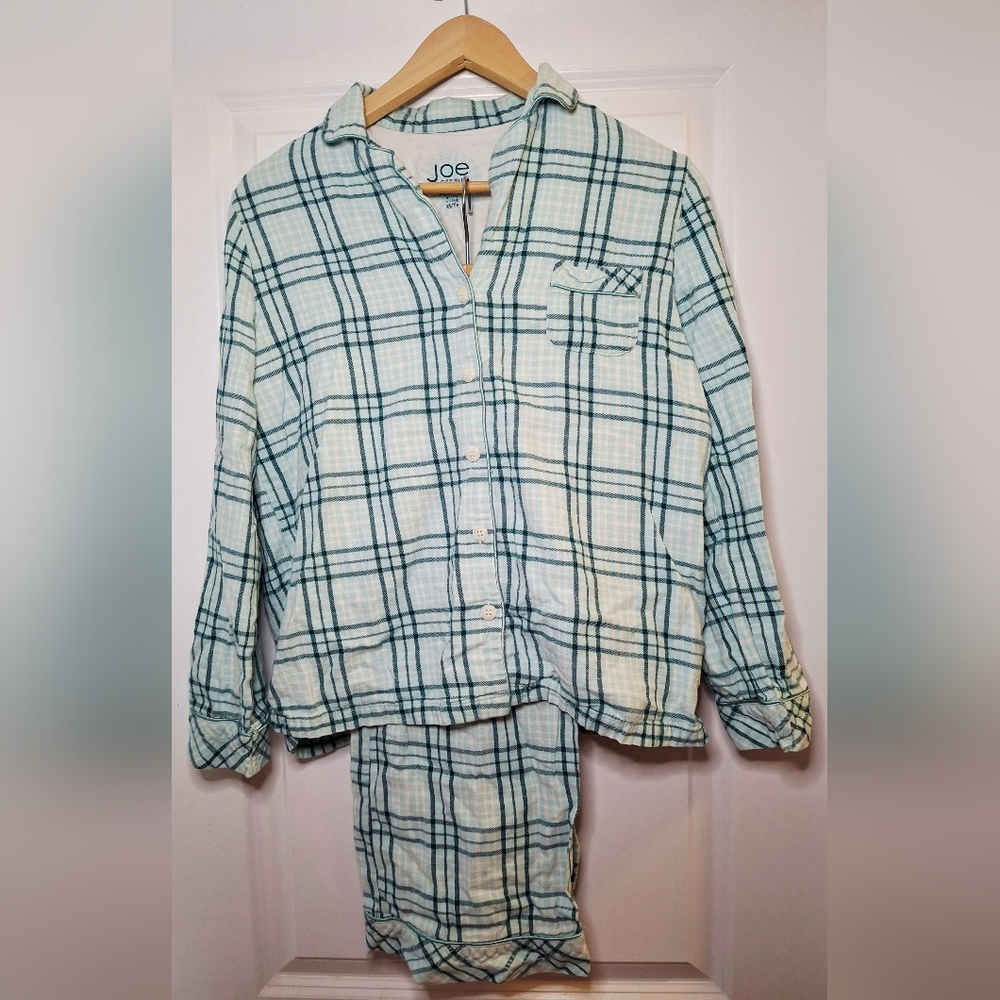 Warm and Cozy Plaid Pajama Set (XS)